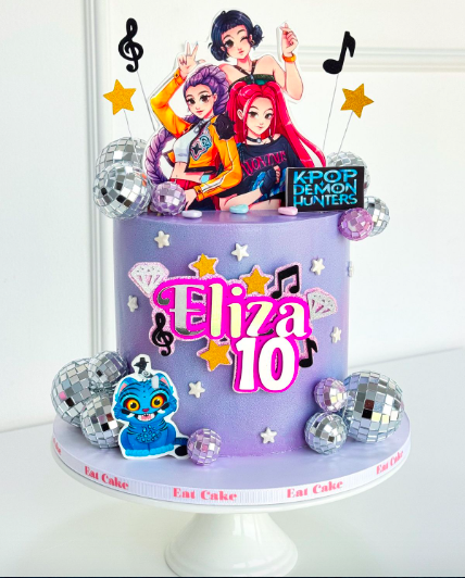 Transforme seu Quarto: 10 Ideias de Decoração K-pop Aesthetic Inspiradas nas Guerreiras