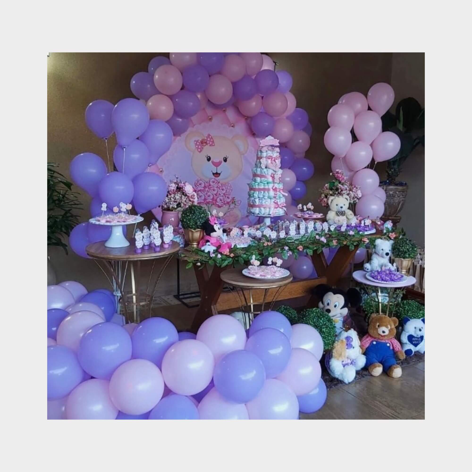 decoração chá de bebê minimalista moderno