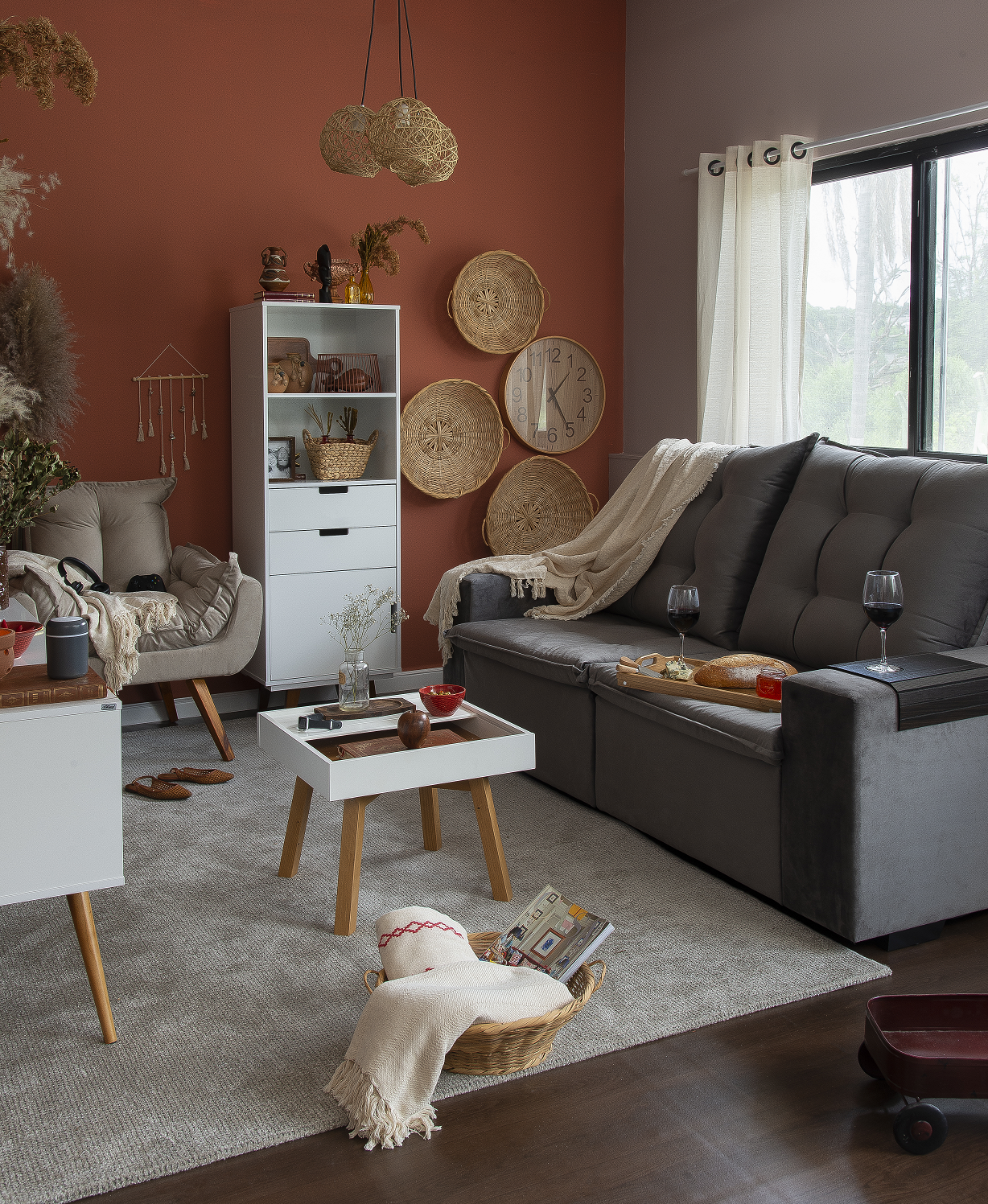 Iluminação Perfeita para sua Sala de TV: Dicas para Evitar Reflexos