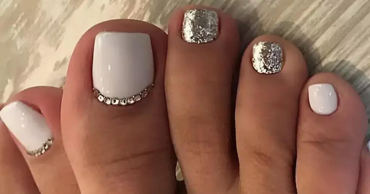 5 Títulos para Posts sobre Unhas dos Pés:
1. Unhas dos Pés 2025/2026: As Tendências Que Você Precisa Conhecer
2. Pedicure Perfeita: Dicas Essenciais para Unhas dos Pés Duradouras
3. Cores Vibrantes e Clássicas: As Novidades em Decoração de Unhas dos Pés
4. Nail Art nos Pés: Inspirações Criativas para Arrasar
5. Do Básico ao Moderno: Evolução da Decoração de Unhas dos Pés