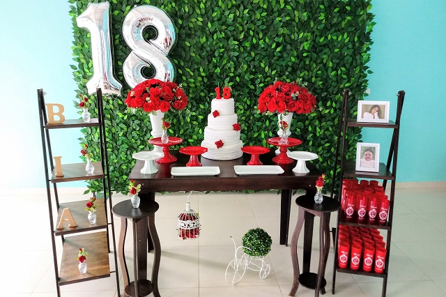 Decoração Vermelha E Branca