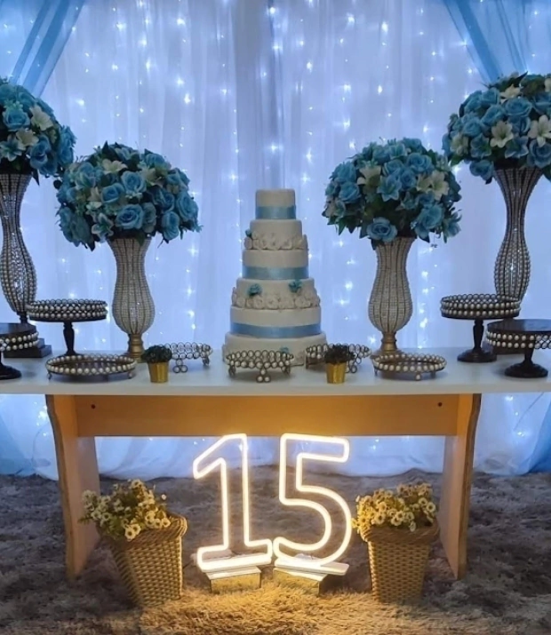 Guia Completo: Temas de Festa de 15 Anos em Azul