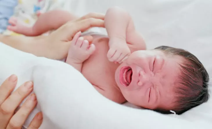 o que nao fazer dor ouvido bebe