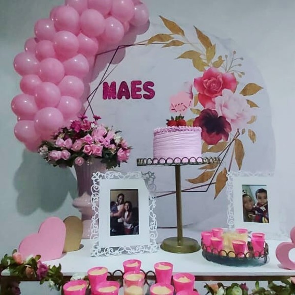 Decoração com bexigas para festa infantil