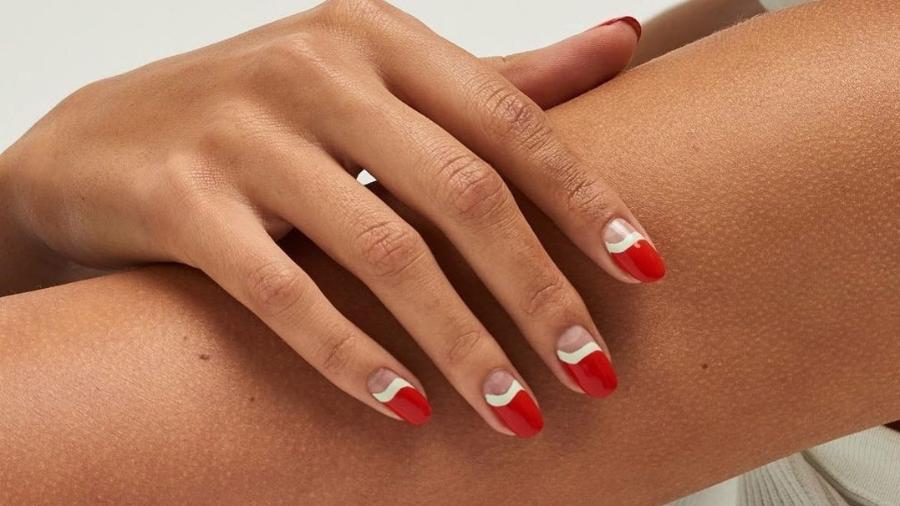 esmaltes baratos para unhas simples e delicadas