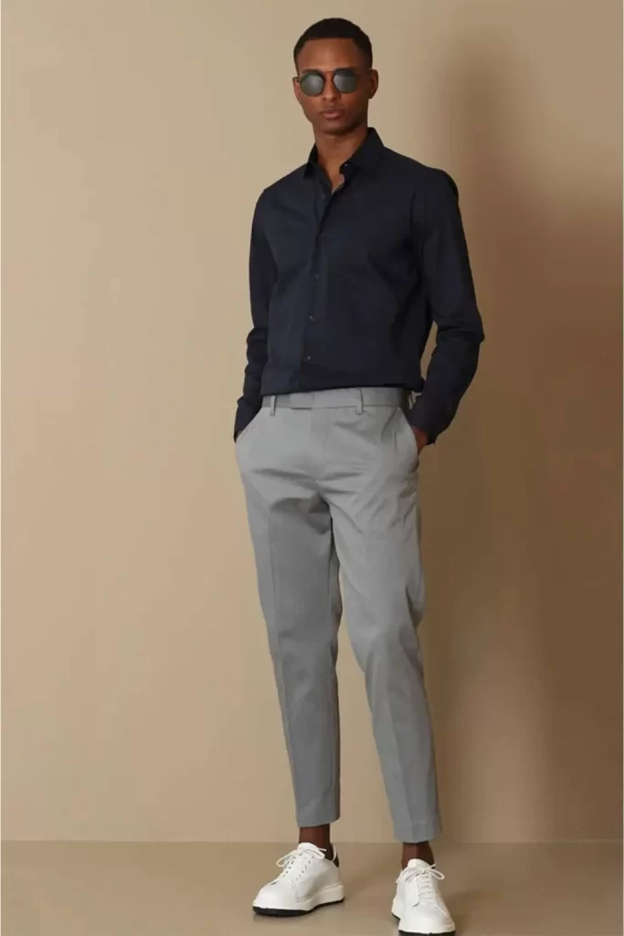 esporte fino masculino com tênis preto