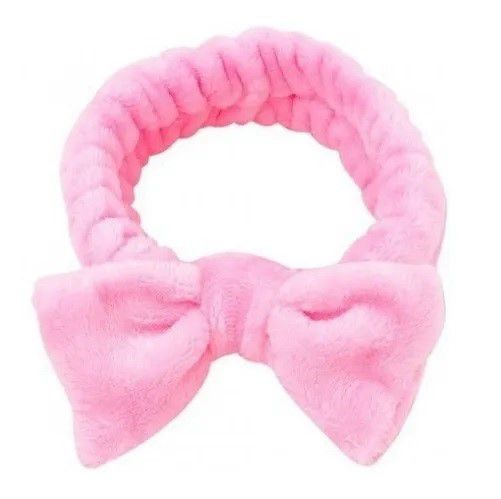 Tiara Nuvem vs. Faixa Atoalhada: Qual a Melhor para Maquiagem?