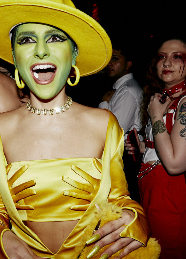 fantasia feminina de sereia com cauda