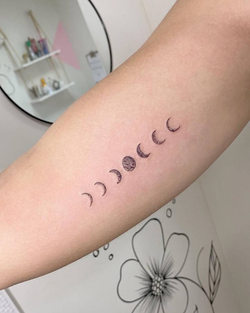 quanto custa uma tatuagem de fases da lua