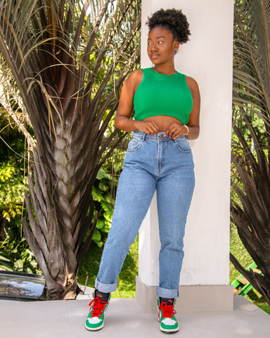 feminino look anos 2000 feminino