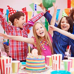 Top 5 brincadeiras interativas para animar a festa de 9 anos