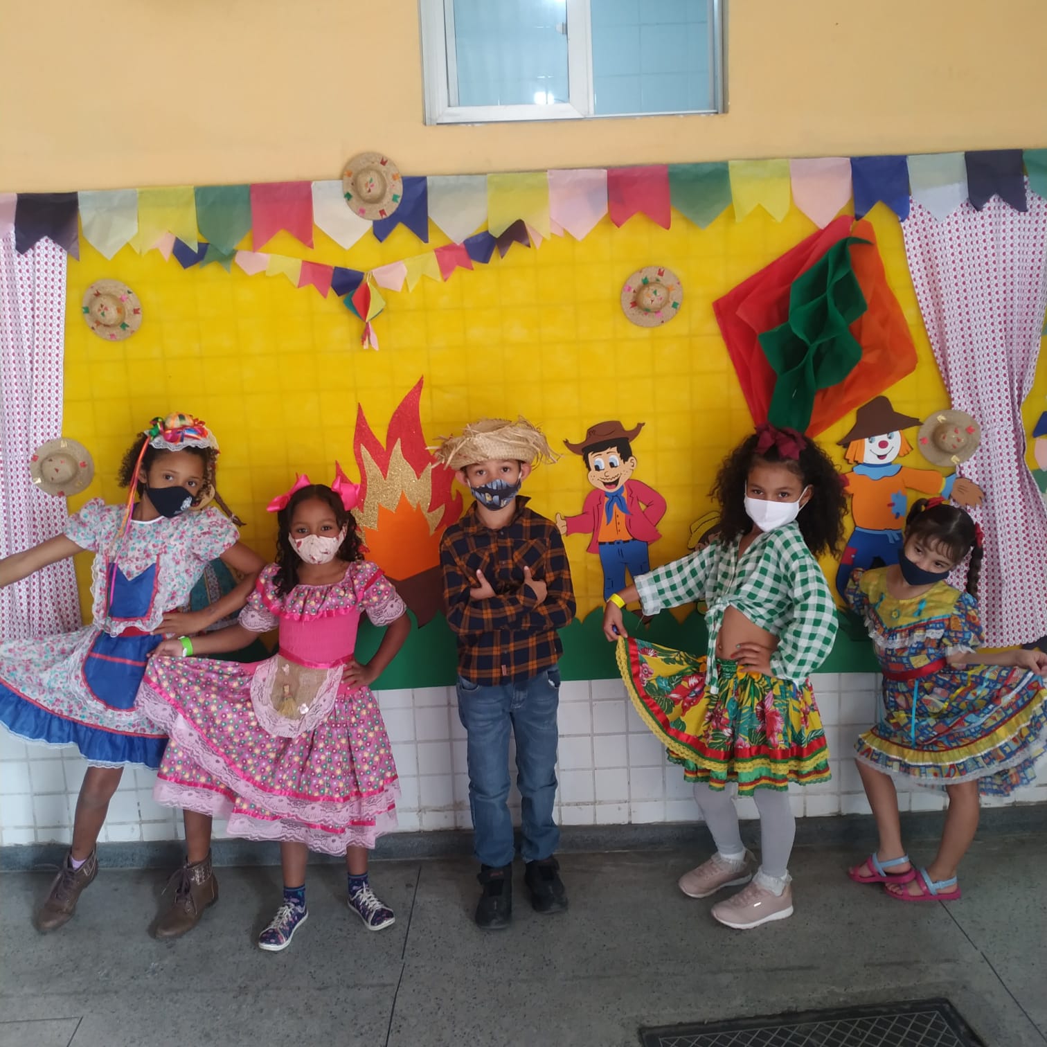 erros comuns ao organizar festa junina escolar