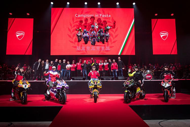 DIY: Itens Essenciais para uma Festa Vermelha Inesquecível