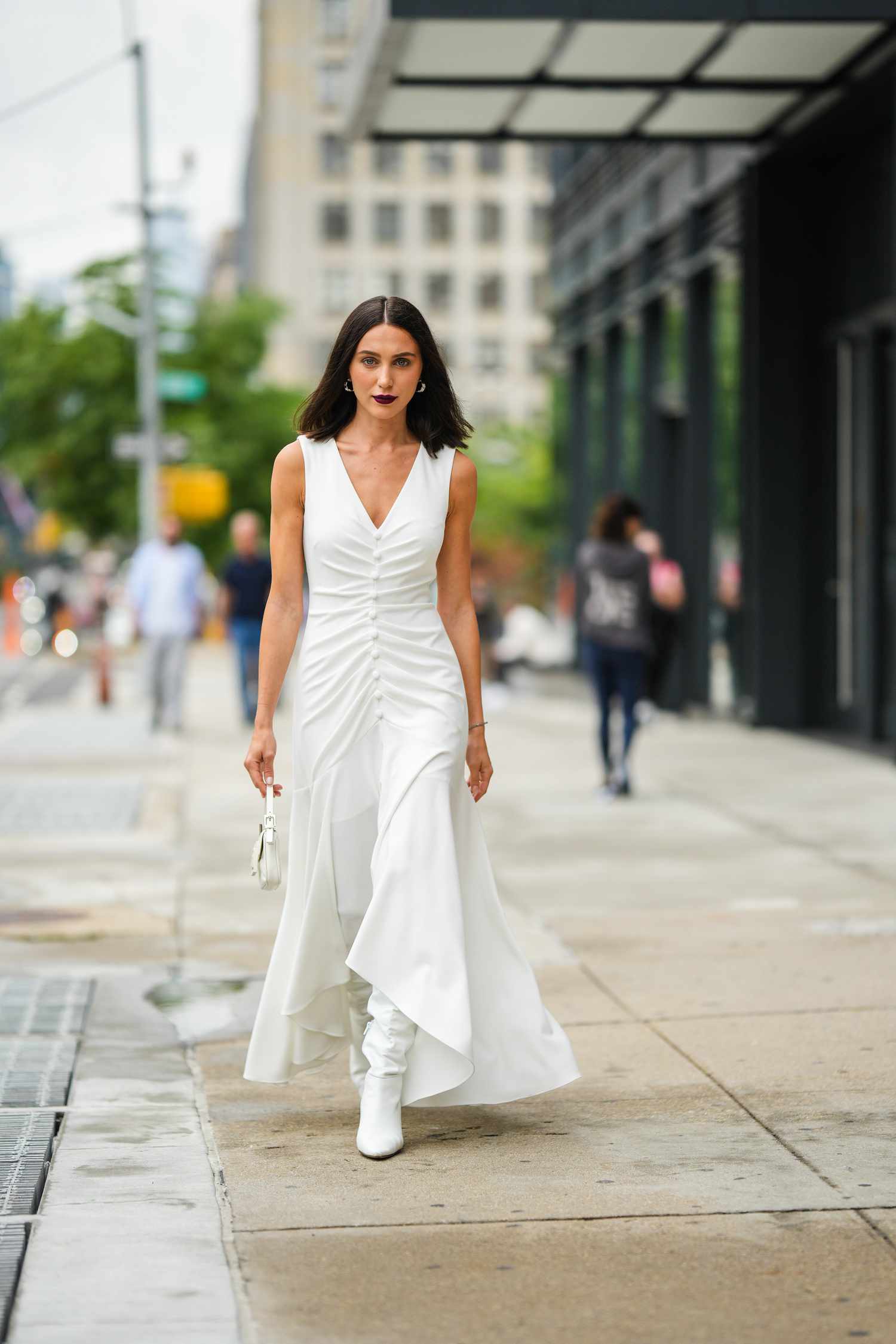 Guia completo de tecidos para looks de verão 2026