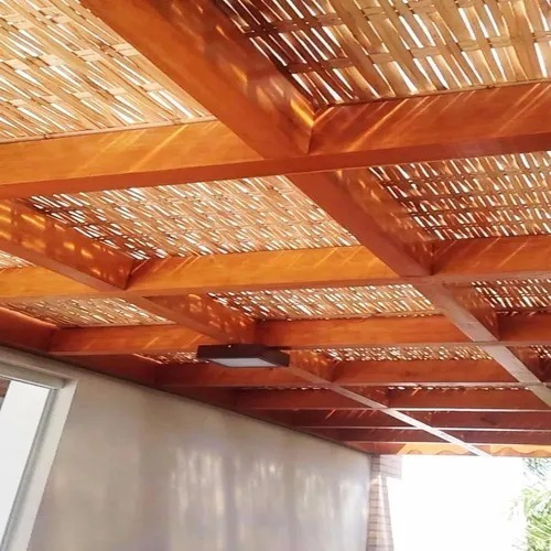 Decoração Rústica com Bambu: Ideias Criativas para Varandas e Áreas Gourmet