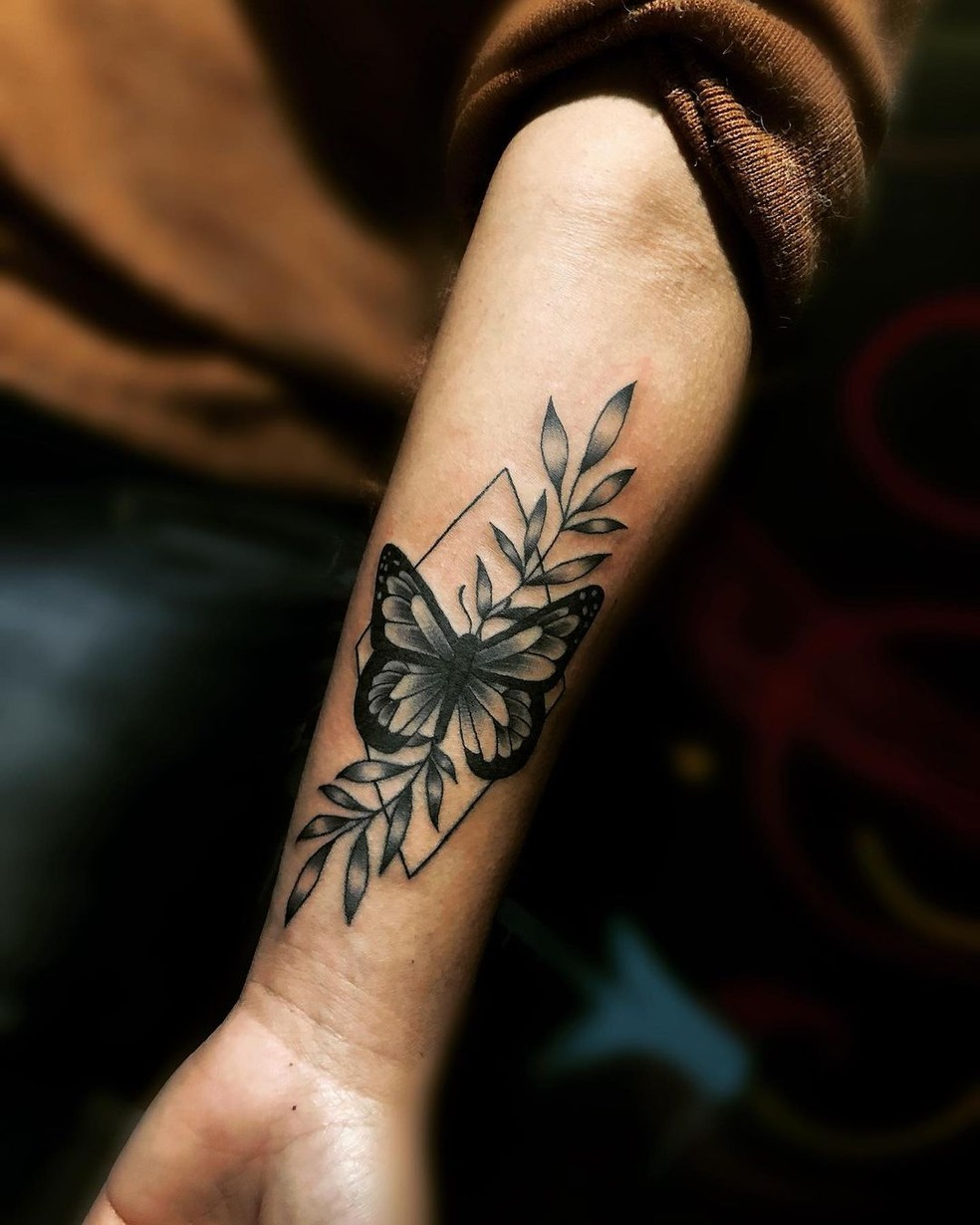 ideias de tatuagem feminina delicada para inspirar