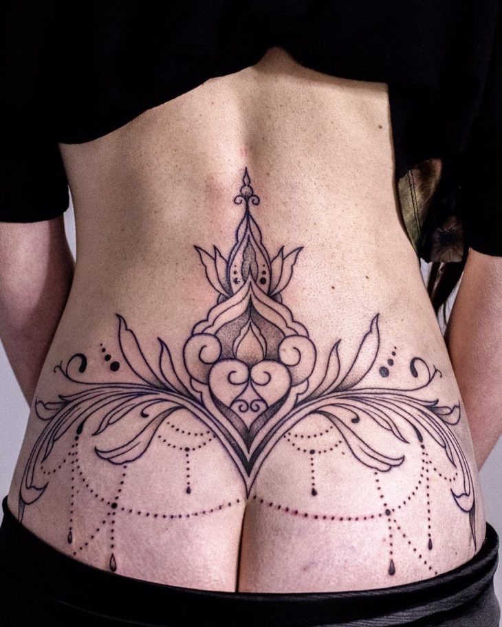 erros comuns ao fazer tatuagem no bumbum