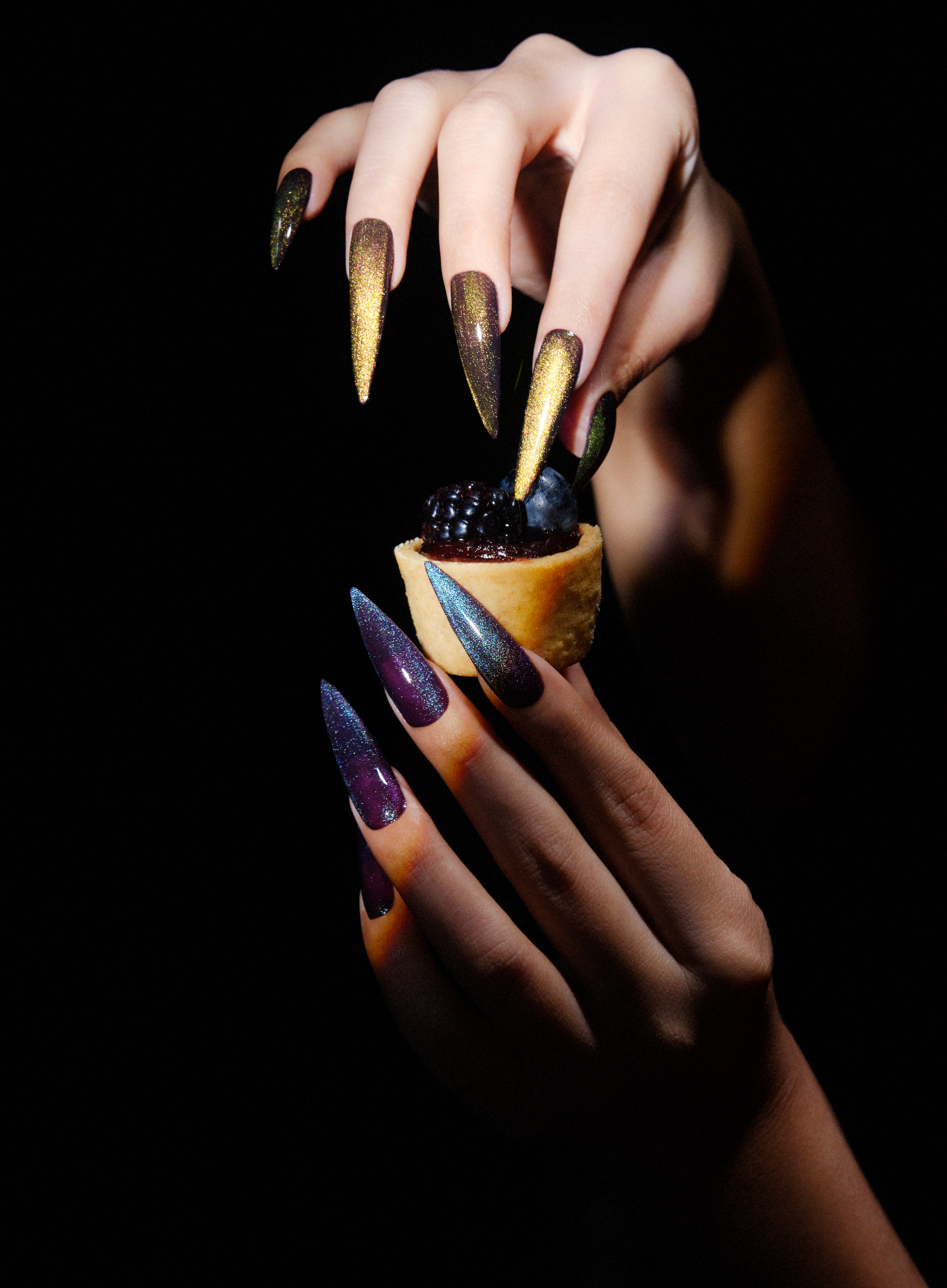 Riscos e Cuidados Essenciais na Aplicação de Unhas de Gel