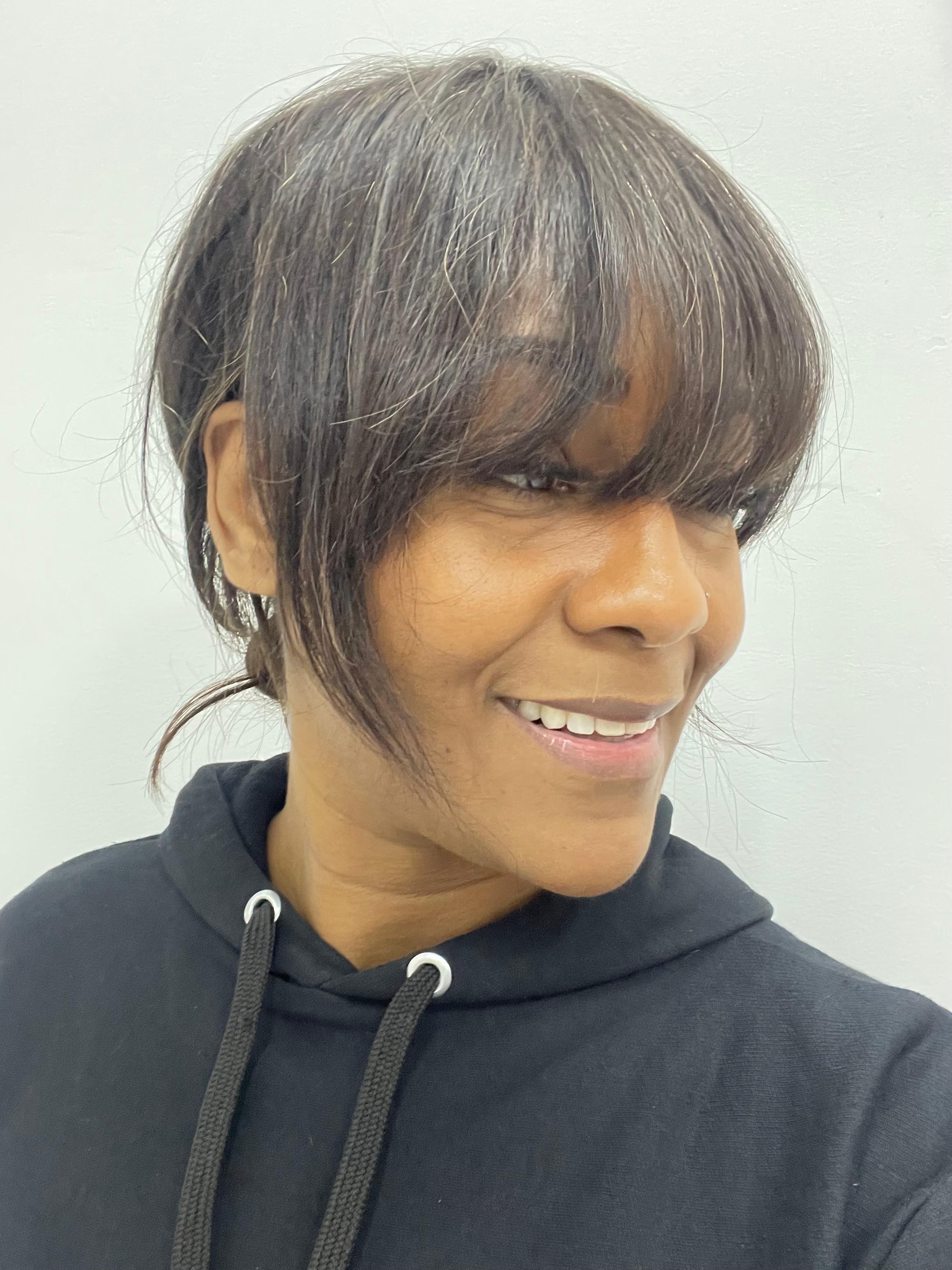 Guia Completo: Como Escolher a Franja Perfeita para o Seu Rosto