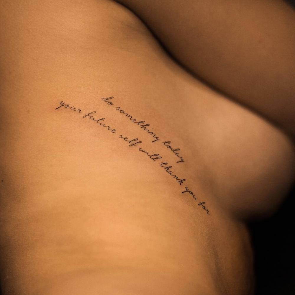 inspiração para tatuagem de frase