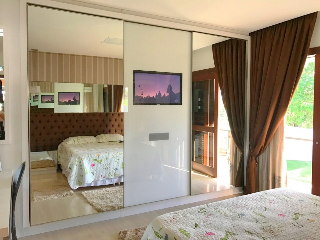 móvel de quarto com tv integrada