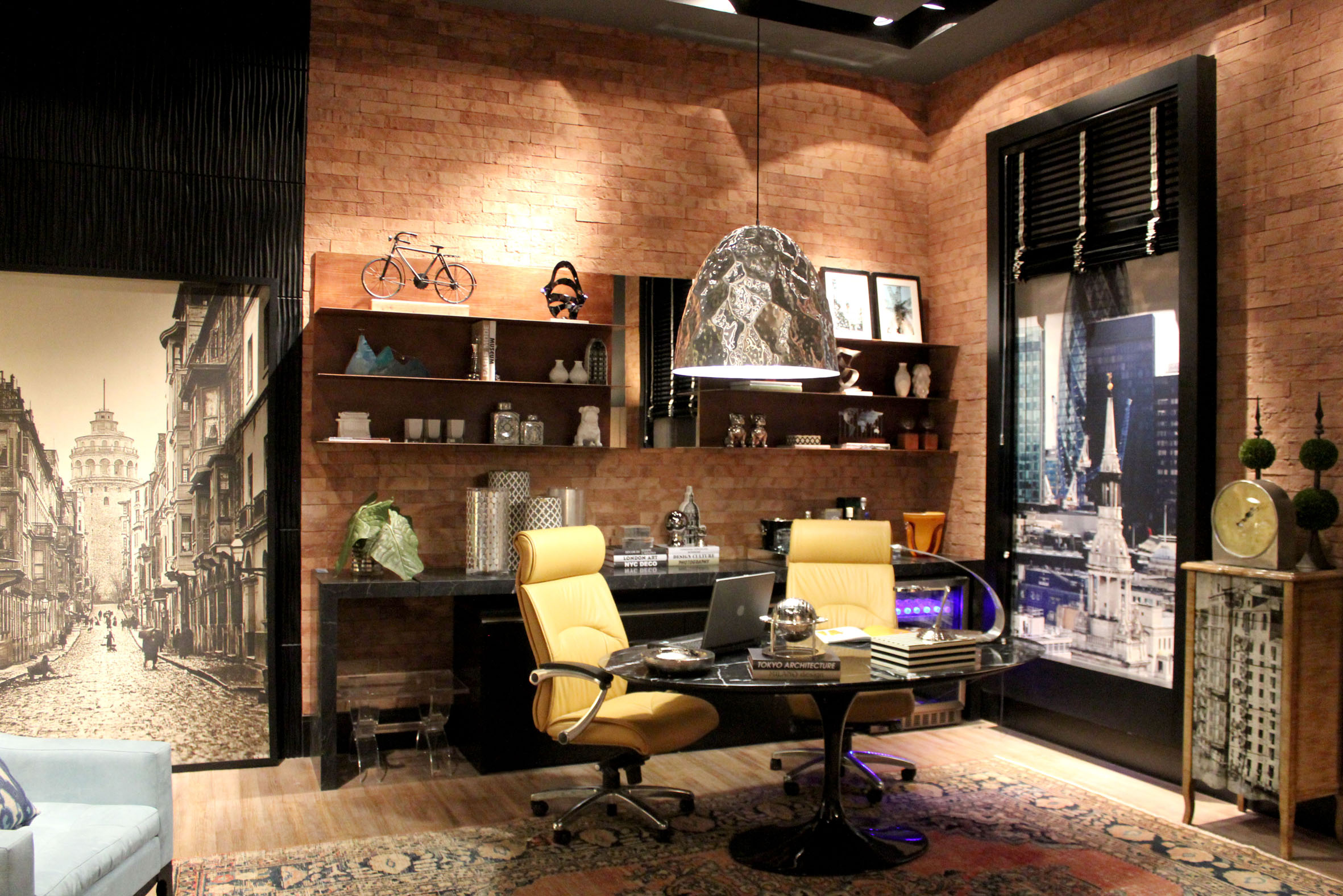 quanto custa decorar mesa home office feminina