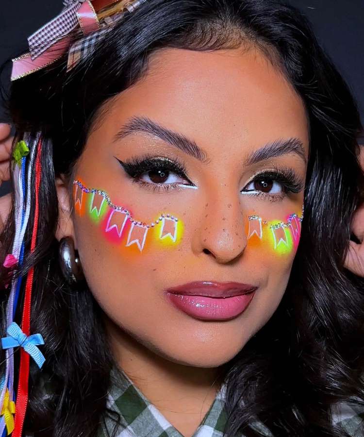 Top 5 Batons para Arrasar no Arraial sem Retocar