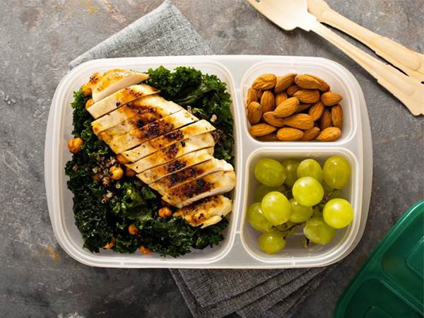 Guia Completo para Iniciantes em Marmitas Fit: Economia e Saúde