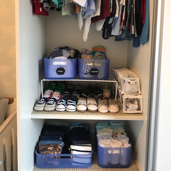 colmeia organizadora vs cestos para guarda roupa de bebê