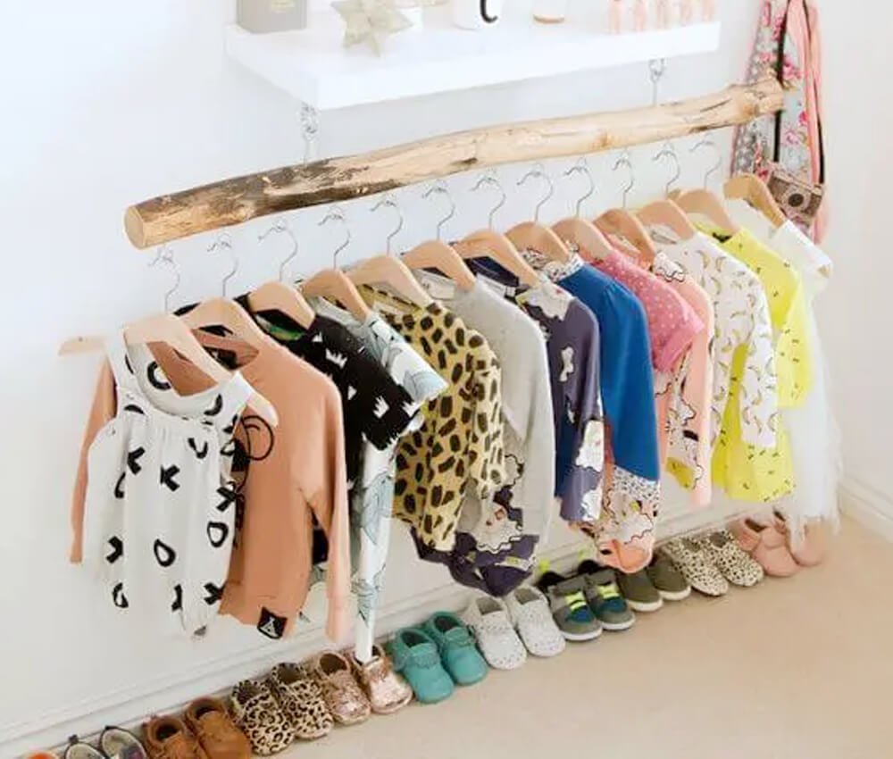 ideias criativas para organizar guarda roupa de bebê pequeno