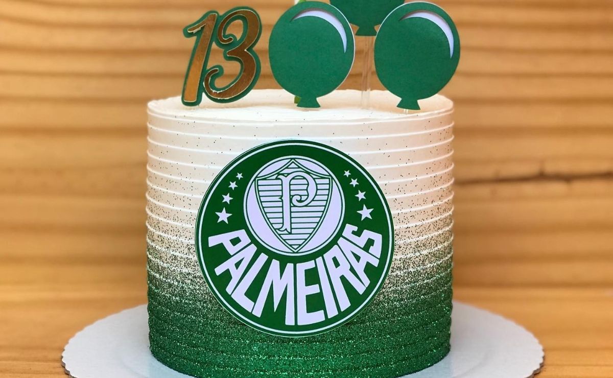 bolo do palmeiras com papel arroz