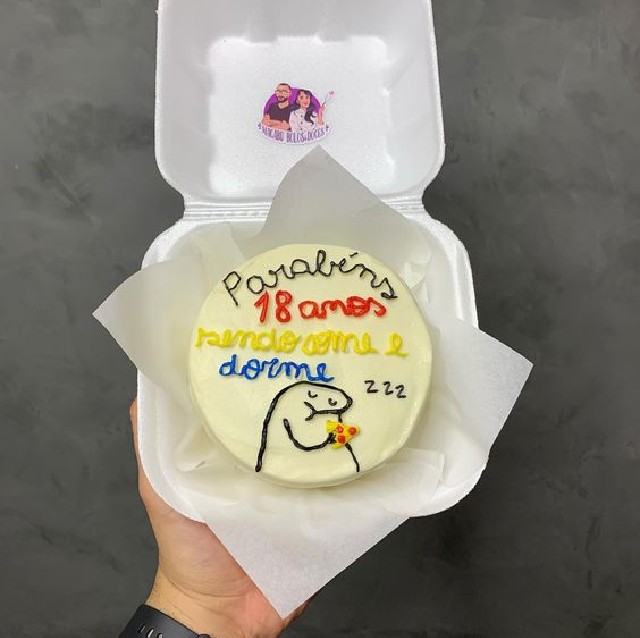 Bolo Flork feminino