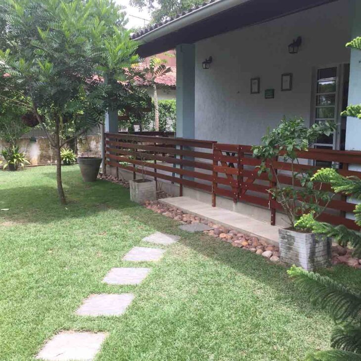 cerca de madeira para jardim