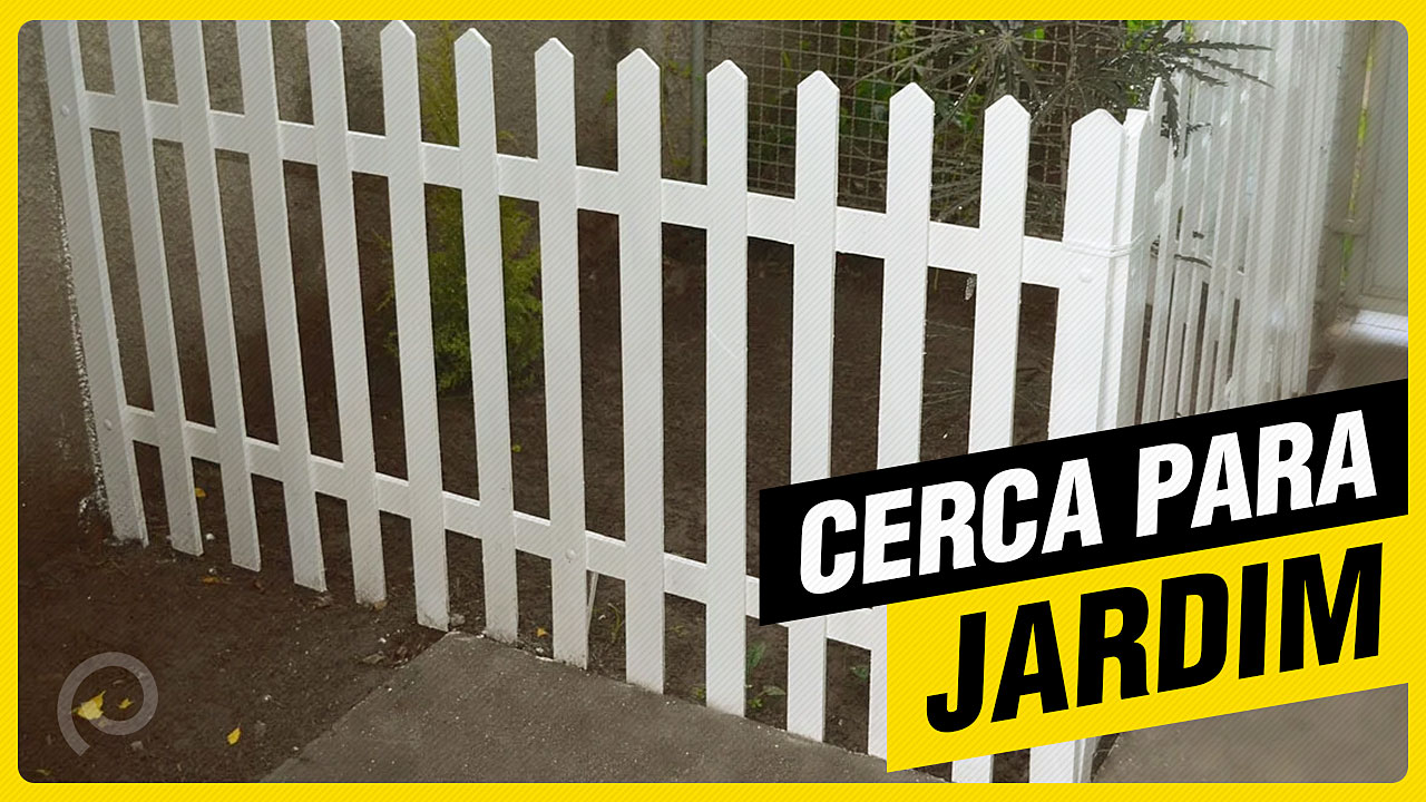 cerca de madeira e pedra