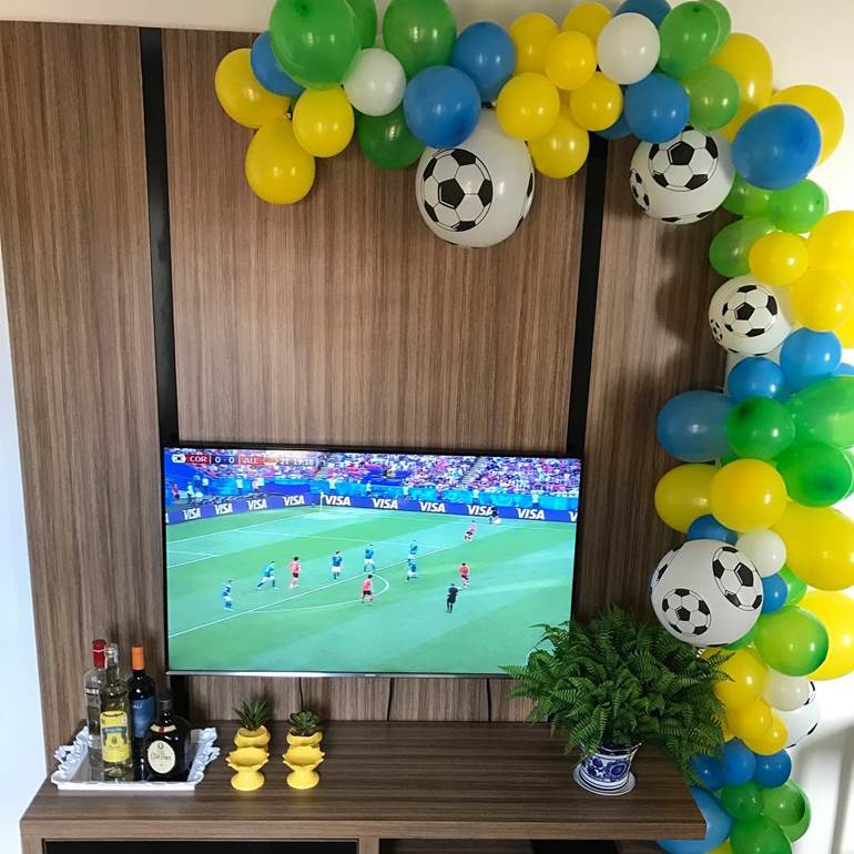 decoração festa futebol simples