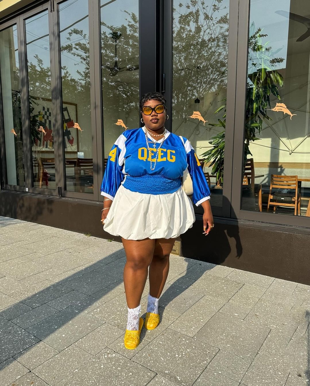 ideias de look anos 2000