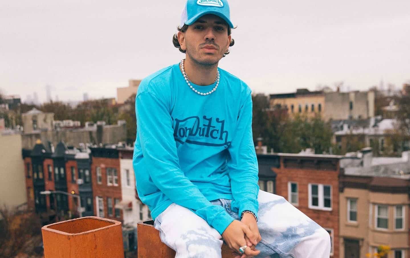 ideias de look anos 2000 masculino