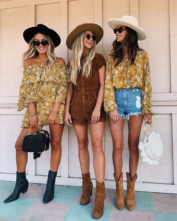 5 ideias de títulos:
1. Guia Completo: Como Montar o Look Perfeito para Festa Sertaneja
2. Do Clássico ao Moderno: Tendências de Moda Country para Todos os Estilos
3. Festa Sertaneja: Dicas Essenciais de Looks Masculinos e Femininos
4. O Poder dos Acessórios: Como Finalizar seu Visual Country
5. Brilho e Couro: Apostas para um Look Sertanejo Noturno Inesquecível