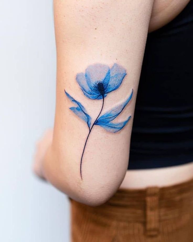 ideias tatuagem feminina delicada e pequena