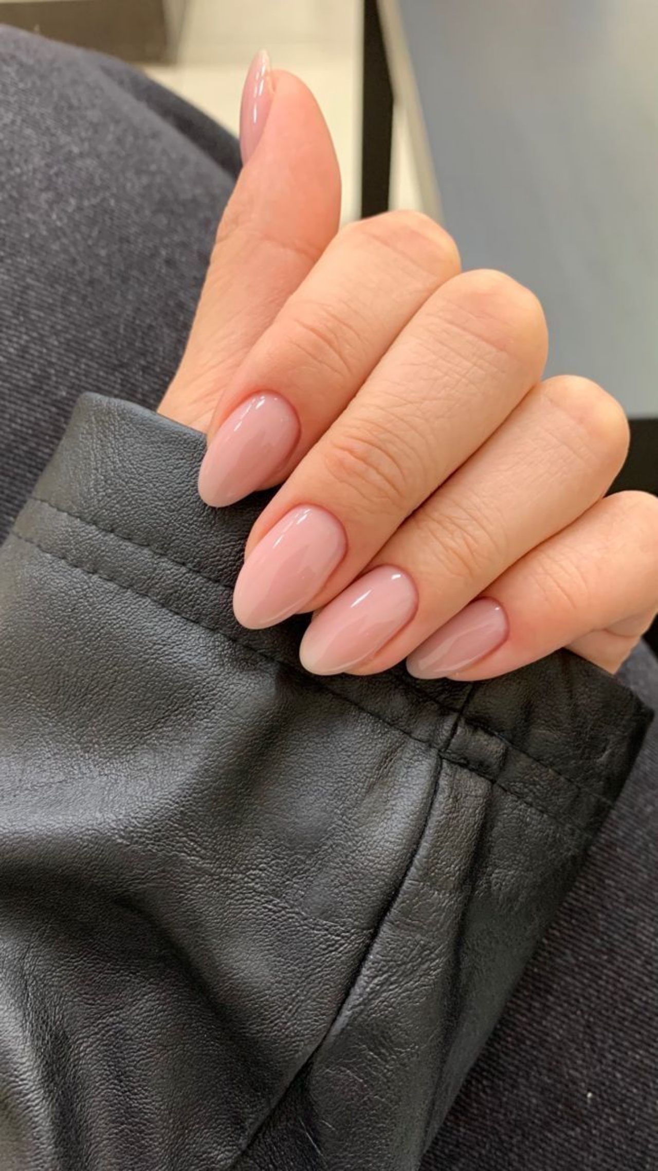 ideias de unhas simples e delicadas para o dia a dia