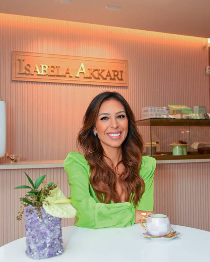 Conheça as Lojas Isabela Akkari: Endereços e Destaques do Cardápio