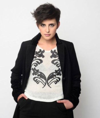 Por que Jacqueline Toboni é uma inspiração para cabelos curtos