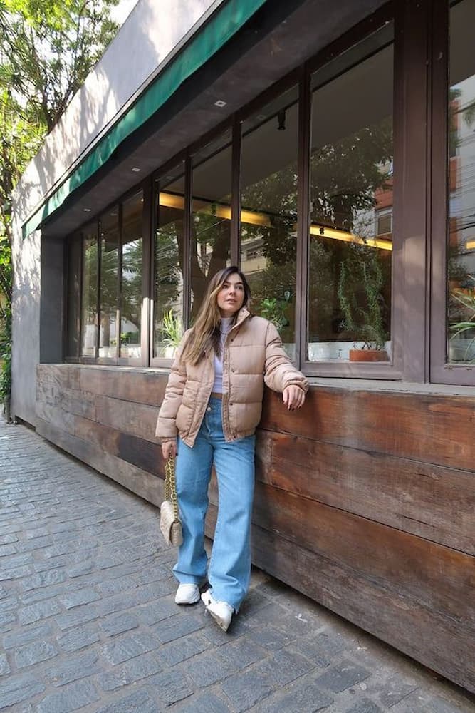 jaqueta branca feminina com zíper