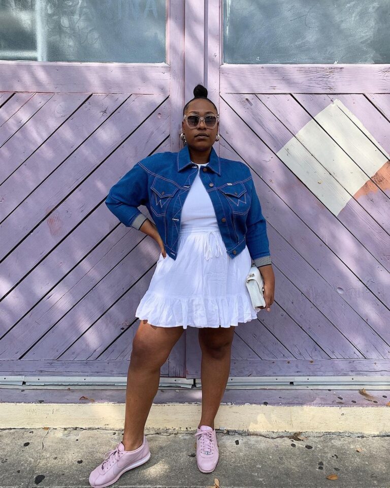 jaqueta jeans feminina curta looks