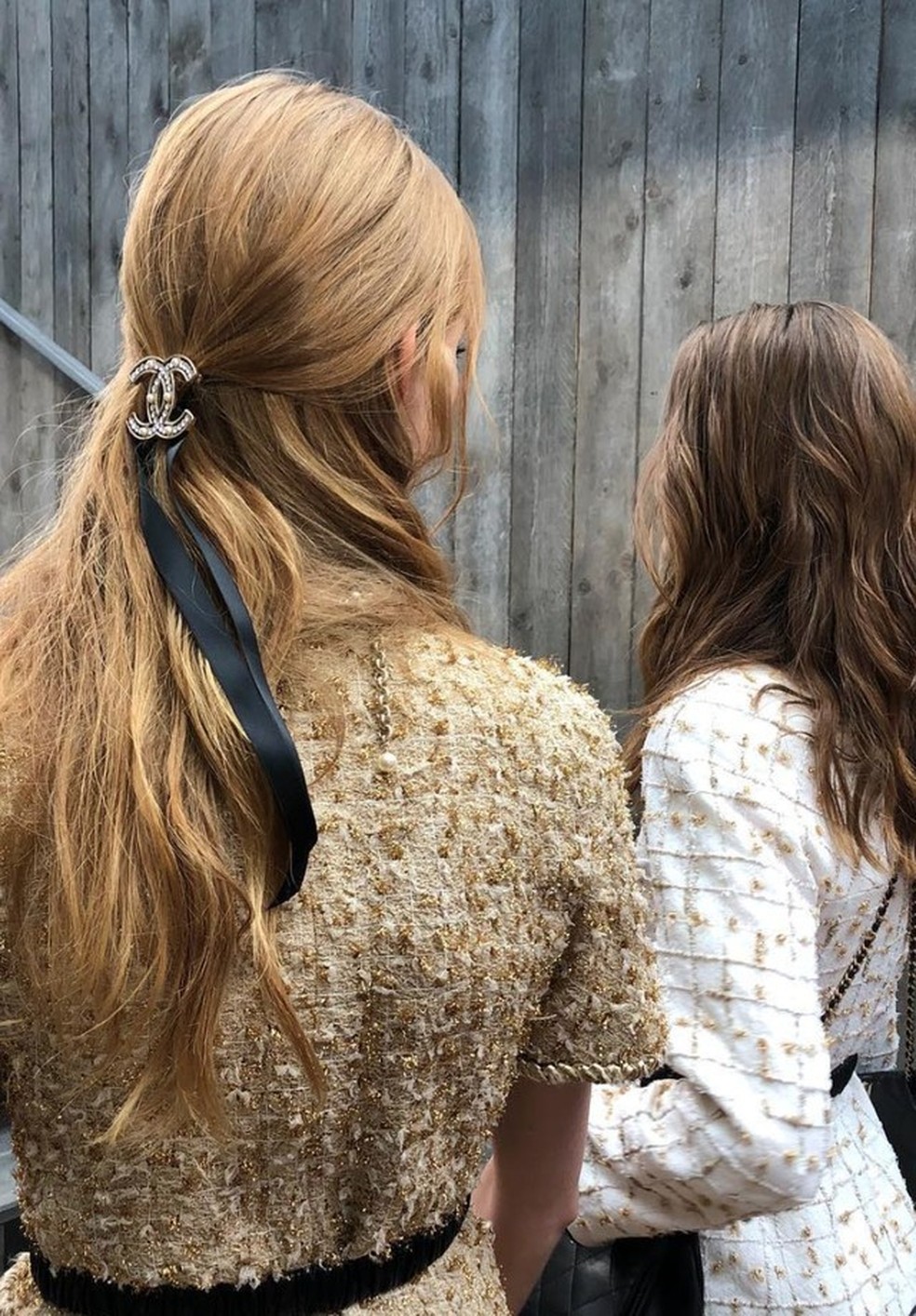 Como Usar Laços Grandes para Cabelo: Dicas de Penteados e Estilo