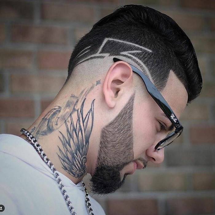 Manutenção do Risquinho: Dicas para Manter seu Corte Sempre Afiado