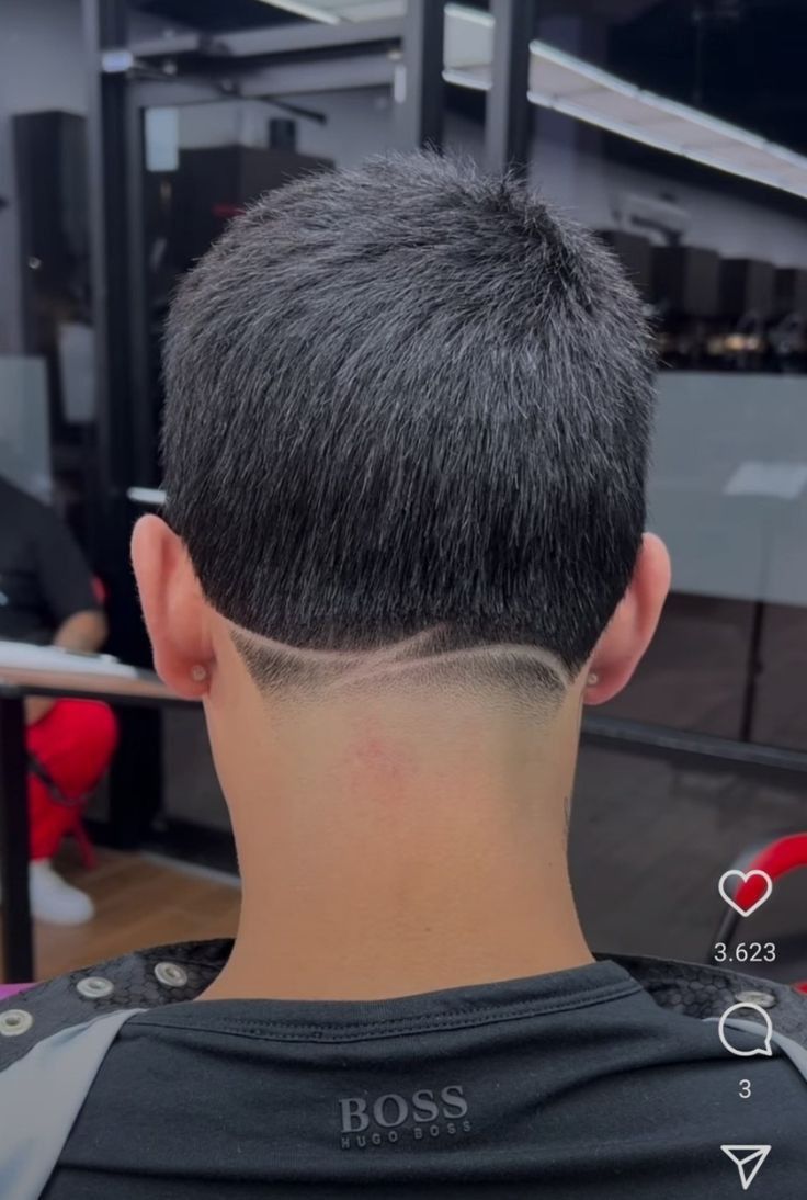 linha no cabelo masculino