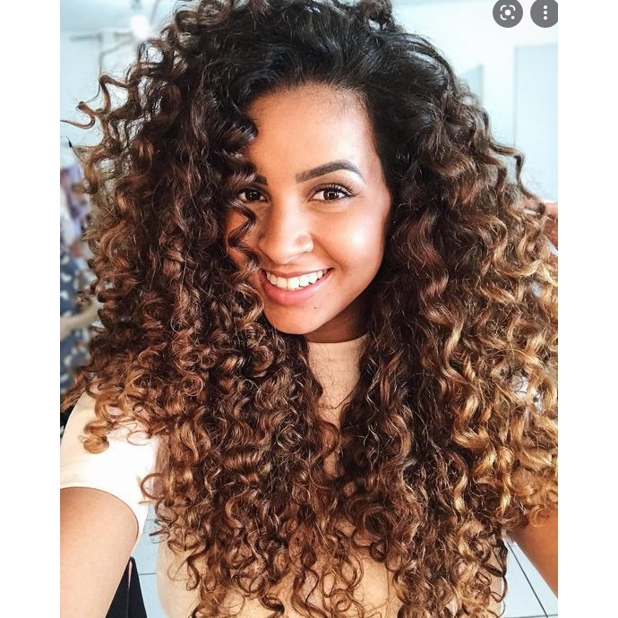 cabelo cacheado loiro mel dourado natural