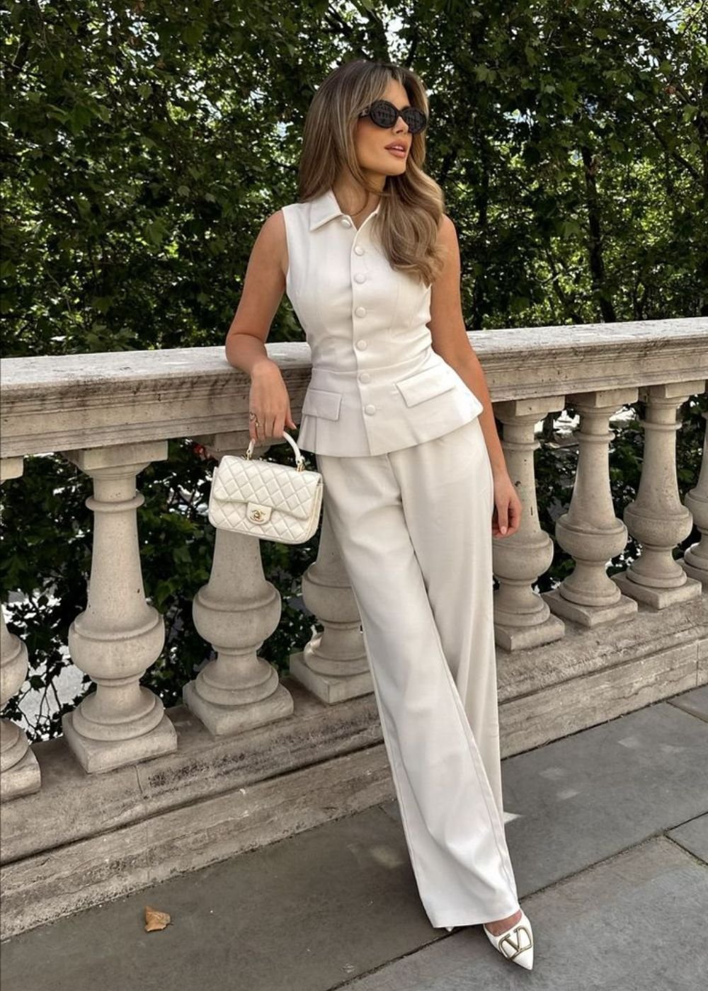 calça pantalona alfaiataria feminina cinza