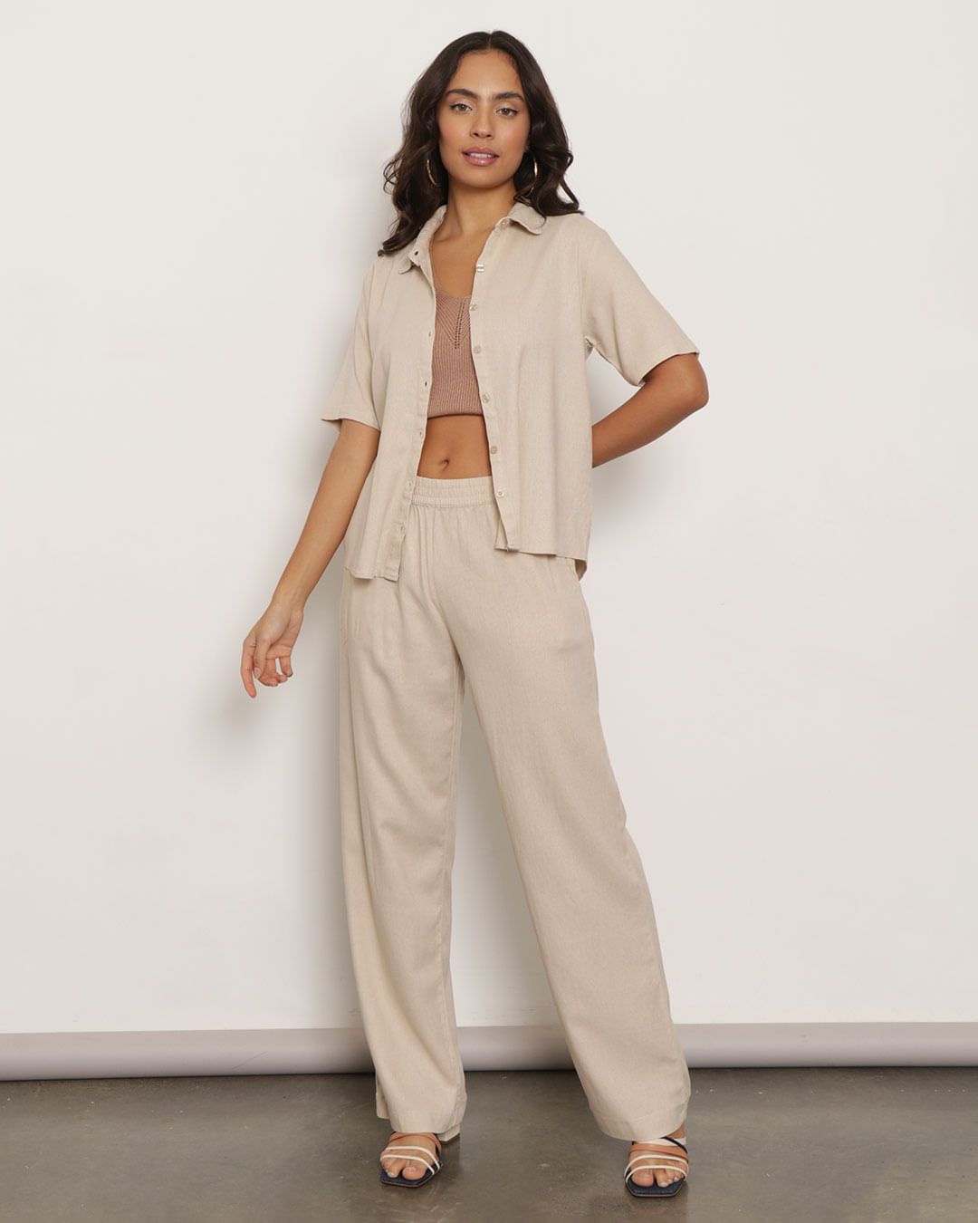 como usar camisa de linho feminina